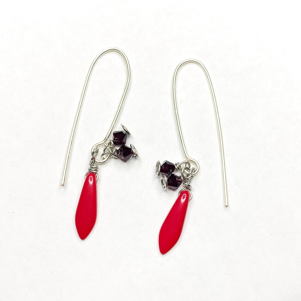 ShanRiLa Handmade Red Dangle Earrings
